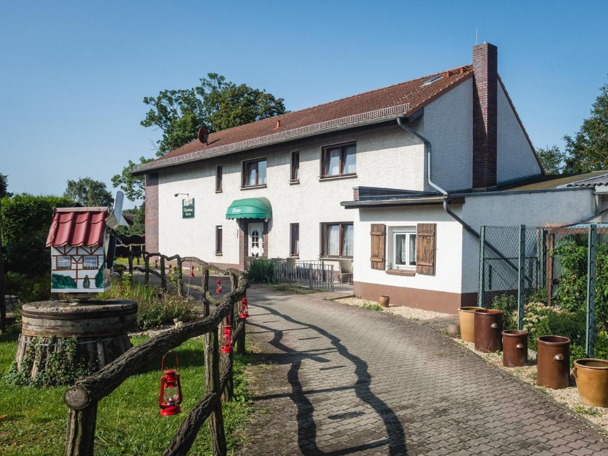 Gasthaus Stuckatz Dollenchen Zewnętrze zdjęcie